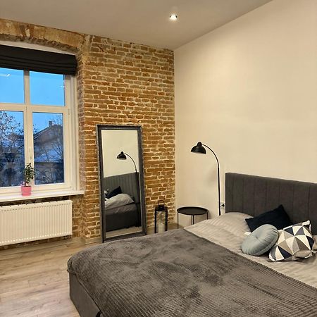 Apartment Vip Virmenska Street Львів Екстер'єр фото
