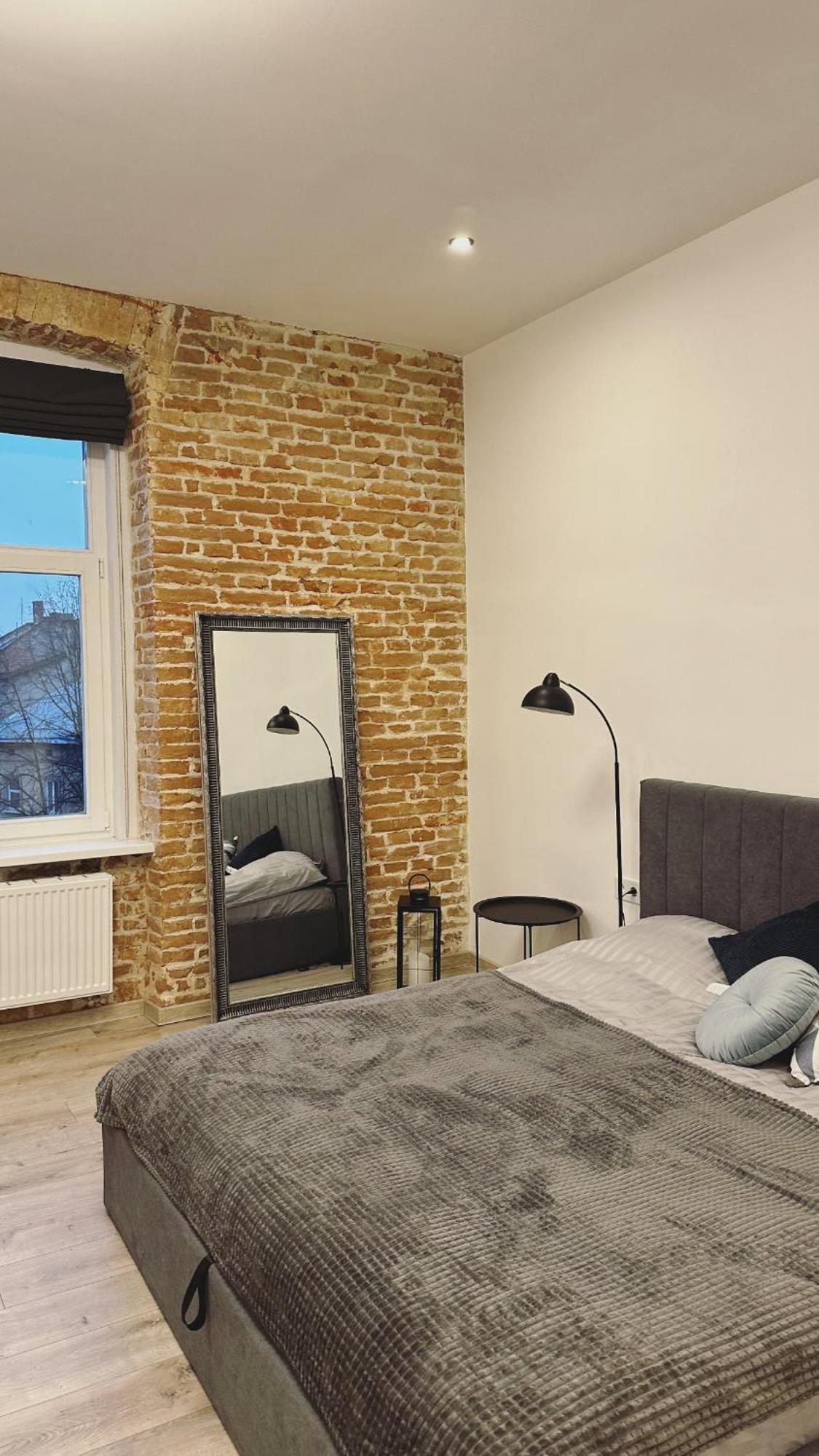 Apartment Vip Virmenska Street Львів Екстер'єр фото